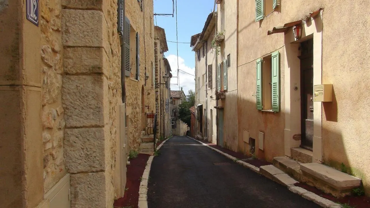 Charmant Appartement Dans Maison De Village Magagnosc
